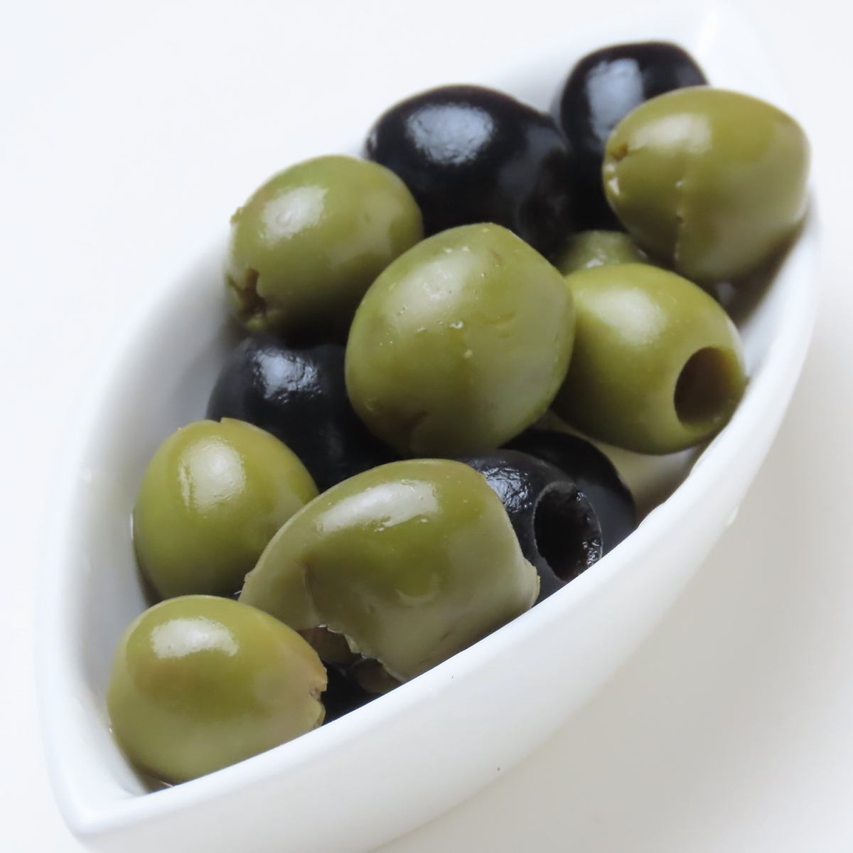 カウンター席やスタンディング席もご用意!おひとり様も大歓迎!