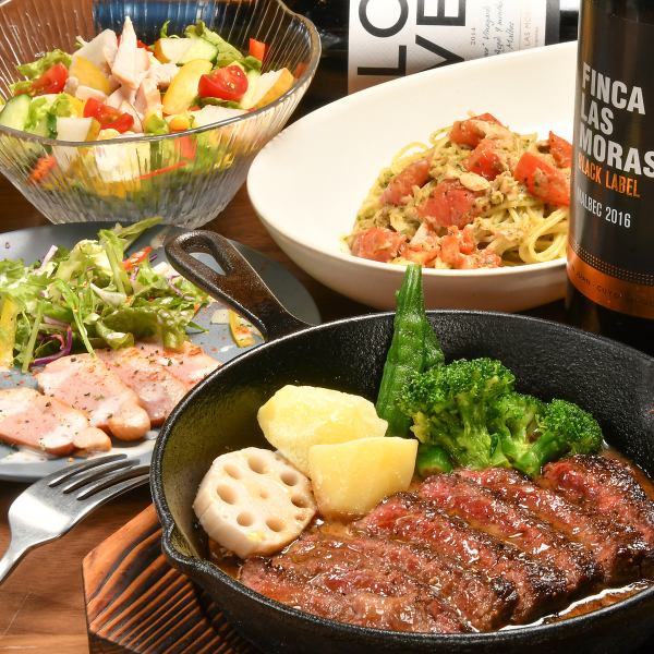 [全部9道菜品◆熟成牛沙朗牛排等AGOLA/NIKU 120分鐘無限暢飲套餐]5,500日元！
