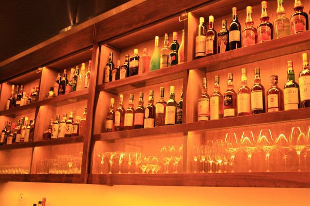 [Also pay attention to the back bar ♪] We have carefully selected wines from the owner, mainly Bordeaux, Burgundy and Napa Valley, to match meat and seafood dishes! Including rare Japanese whiskey, Scotch whiskey We have a wide selection of cocktails! If you ask us, we can choose and serve you ★