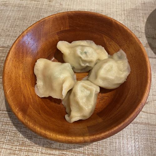 Sansen boiled gyoza dumplings