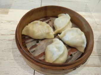 Mixed steamed gyoza dumplings