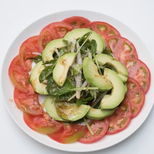 Tomato and avocado salad