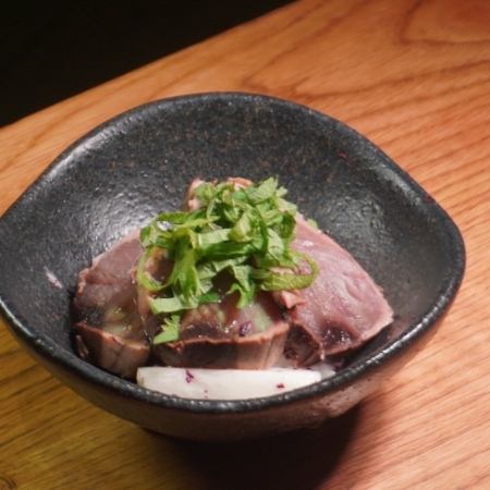 カツオと長芋のゆかり香る和あえ