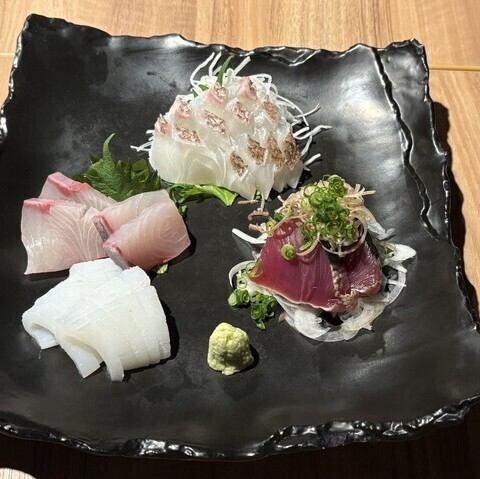 本日のお造り4種盛り合わせ二人前