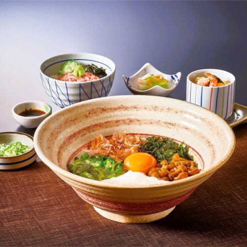 ねばとろ満天そばとねぎとろミニ丼セット