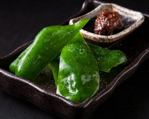 Crispy peppers and chicken oil miso