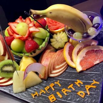 【歓送迎会コース】《プレート付き！》生ビール含む2H飲放付☆牛肉タリアータなど全7品