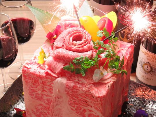 【誕生日や記念日に◎】肉ケーキ→3850円（税込)