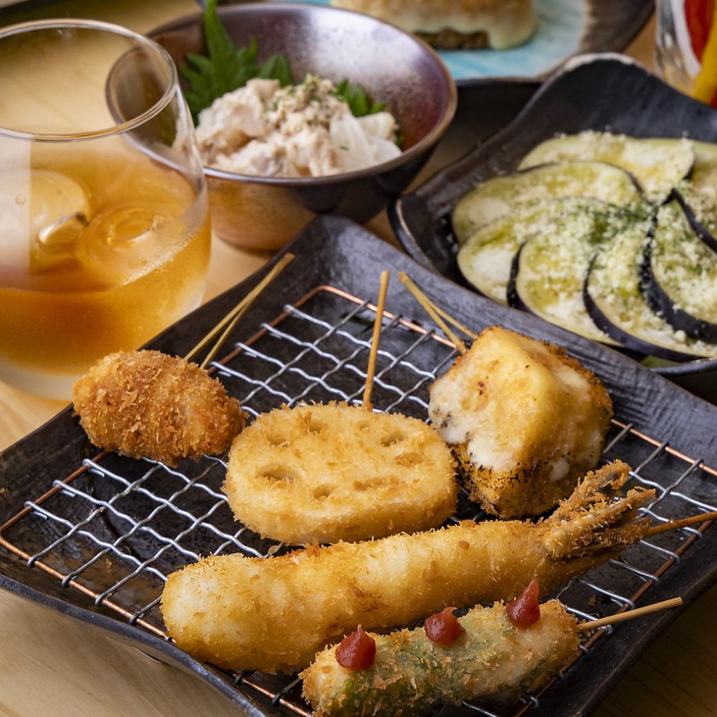 店内は高級店を思わせる雰囲気♪コスパ抜群薄衣の串揚げご堪能♪