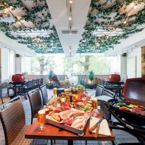 土・日・祝日はランチタイムから営業★団体様は平日のお昼もご対応可能です!お気軽にお問い合わせくださいませ♪