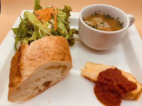 This week's pasta lunch with appetizer, salad, soup and bread