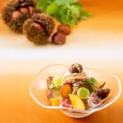 ● 'Chestnut Mont Blanc Parfait'