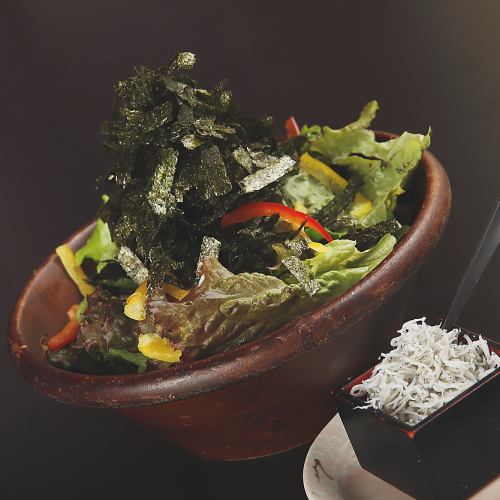 Pot-fried whitebait and seaweed choregi salad