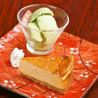 Homemade rich cheesecake ~with green tea mousse~
