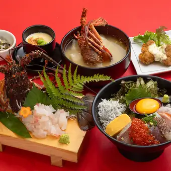 【禁漁解禁♪シーズン到来！】伊勢海老姿造りと海鮮丼御膳　伊勢海老350g