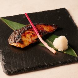 自家製銀たらの西京焼き