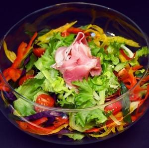 あぐーハムのサラダ