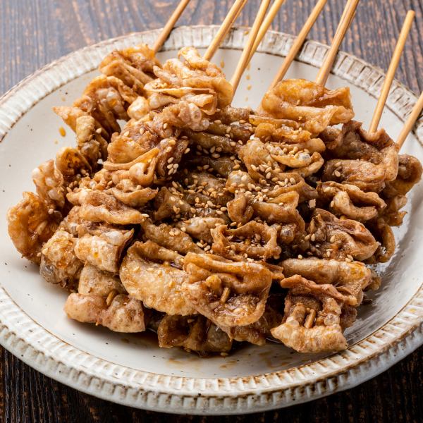 【食べ飲み放題】焼き鳥含むボリューム満点！4種の食べ放題を含む全7品『満腹コース』2時間食べ飲み放題付