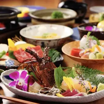 【極コース】鮮魚七種・本鮪・黒毛和牛をご堪能!生・角・日本酒2.5時間飲み放題付〈全10品〉
