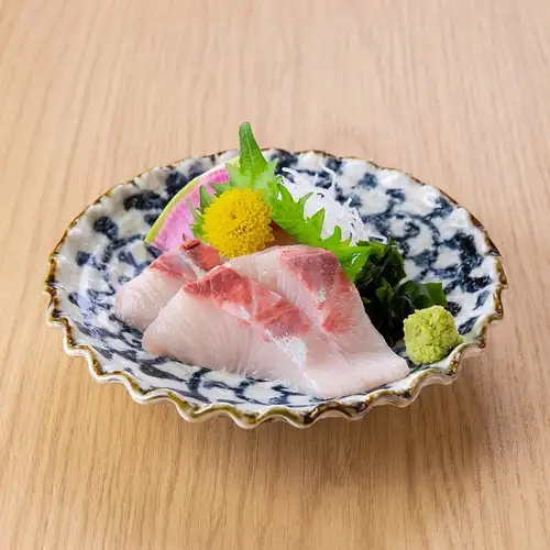 活〆カンパチ(四切)