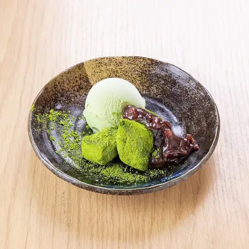 わらび餅と抹茶アイス