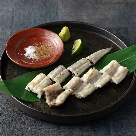 穴子の炭火焼き