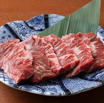 こだわりの厳選国産牛をお届け