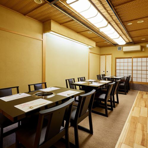 完全個室は最大30名様まで利用可能です。
