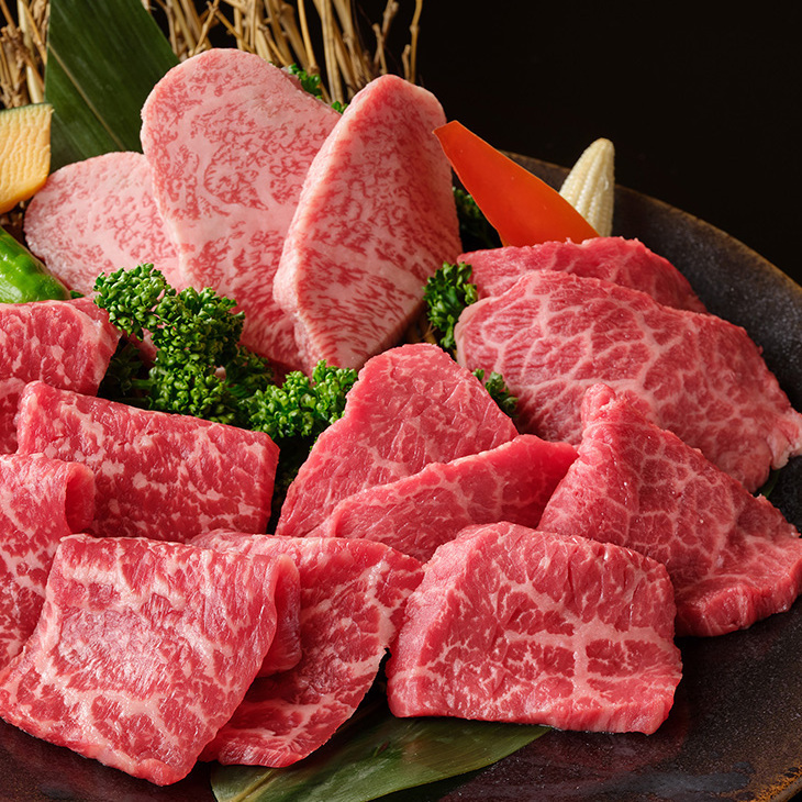 京都を感じられる落ち着いた個室空間で、黒毛和牛を使用した焼肉をお楽しみください。