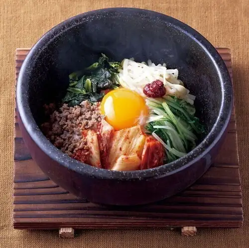 돌솥 비빔밥