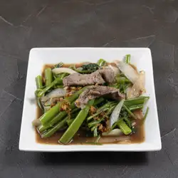 牛肉空心菜炒菜