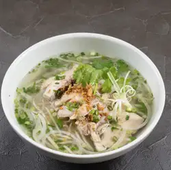 雞肉河粉