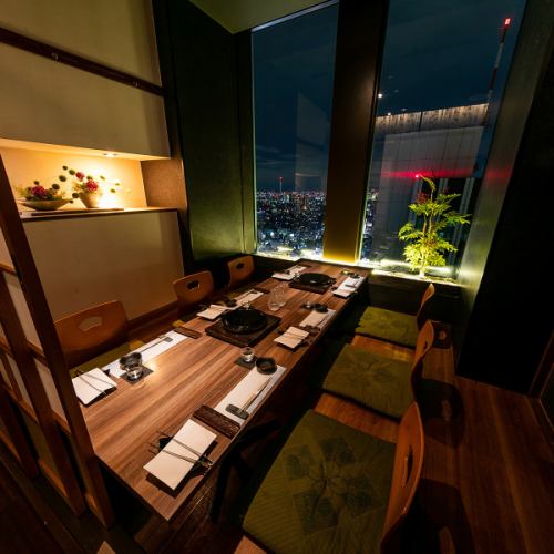 Enjoy a relaxing meal in a private room with a view of the night view♪
