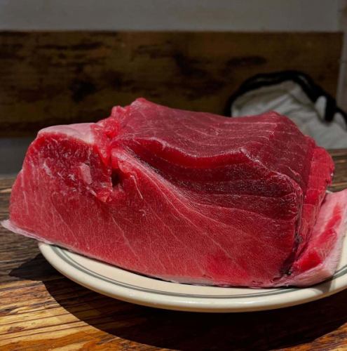 Today we have received the finest Australian wild Indian tuna!

@sakanayaminmi Thank you 😆🎵

We look forward to your reservation and visit!

#Tokyo gourmet #Tokyo cafe #Tokyo dinner #Shinkoiwa oysters #Kinshicho gourmet #love #Akihabara dinner #Pasta #All-you-can-eat oysters #foodlover #Wine #Raw oysters #likesforlike #Akihabara gourmet #Tokyo #Asakusa gourmet #Bistro #Oysters #Shinkoiwa bistro #Chiba gourmet #Tokyo oysters #Ueno gourmet #Shinkoiwa #Shinkoiwa gourmet #food #All-you-can-eat oysters #Daytime drinking #oyster #Gourmet #Daytime oysters #instalike