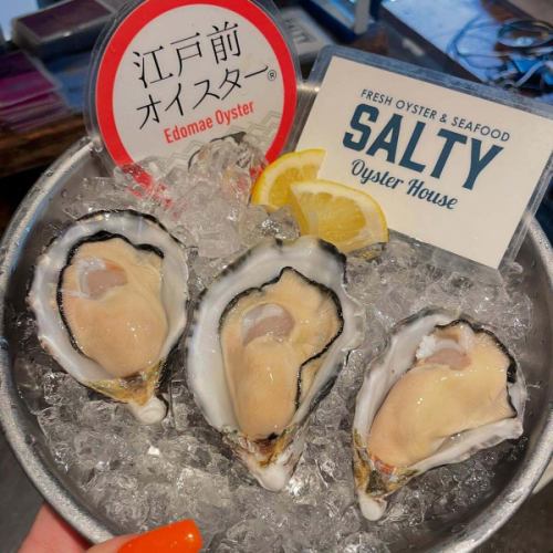 ＿
#江戸前オイスター 🦪🦪🦪
貝柱がしっかりしていて食べ応え抜群です🥰❣️

本日、お席に余裕あります！
ご来店お待ちしてます😊🩷

#東京グルメ#東京カフェ#東京ディナー#foodlover#ワイン#生牡蠣##tokyo#牡蠣#新小岩ビストロ#千葉グルメ#新小岩#新小岩グルメ#food#oyster