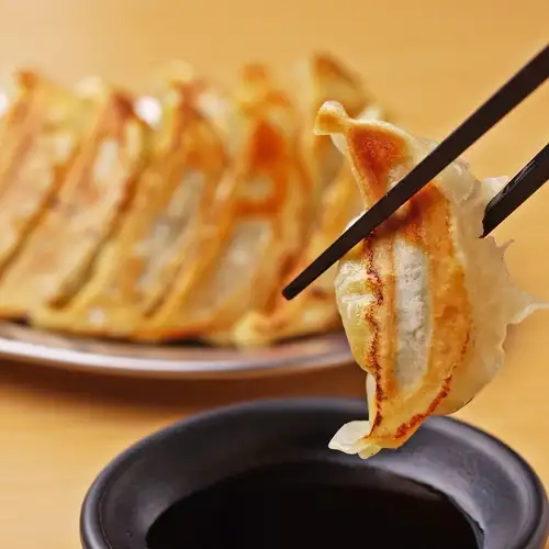 All-you-can-eat dumplings! A wide selection of drinks are also available!