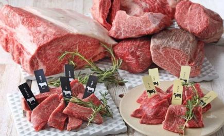 【ランチCコース】ユッケチャンジャキンパ、熟成和牛盛り合わせなど全9皿