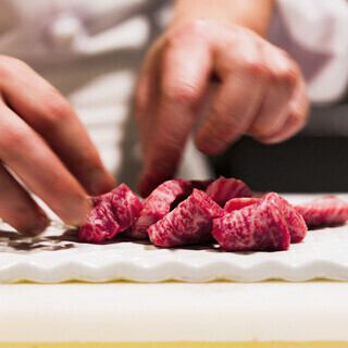 【プレミアムコース】厳選部位やサーロイン焼きすきなど料理長おすすめコース 9,680円