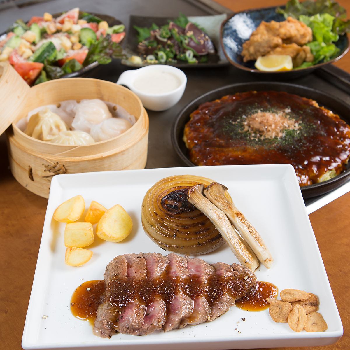 【和牛ステーキがメインの飲み放題コース5500円】