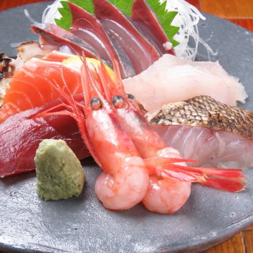 "Today's sashimi" carefully selected by the owner