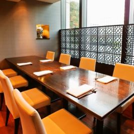 [Private room for 8 persons] This private room is recommended for banquets.