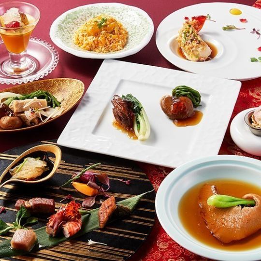 当店自慢のコース料理各種(ランチ/ディナーともにご用意あり)