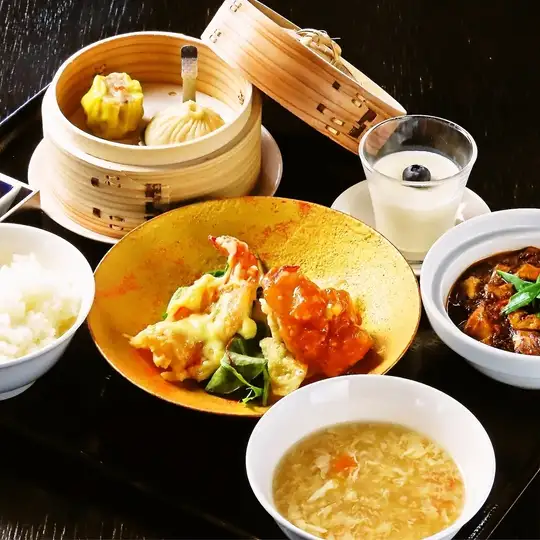 [Lunch] A plate set meal featuring popular dishes | 2,800 yen