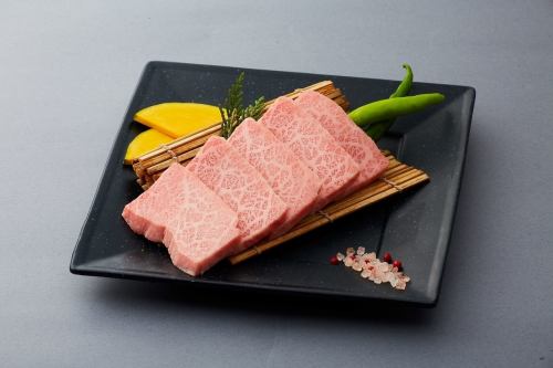 高级和牛Kalbi [推荐吃法：萝卜泥配柚子酱150日元]