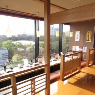 The counter is also popular because you can have a calm meal.It is a smokeless roaster, tatami room, and digging type.