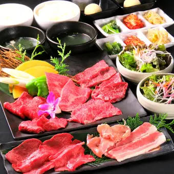 ★ランチコース+飲み放★L.o90分飲み放(生ビール含)付き!ライス大盛り無料♪5780円(税込)