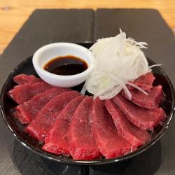 馬刺し