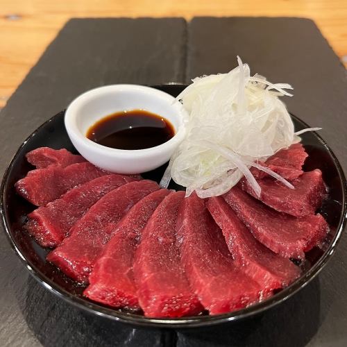 馬刺し