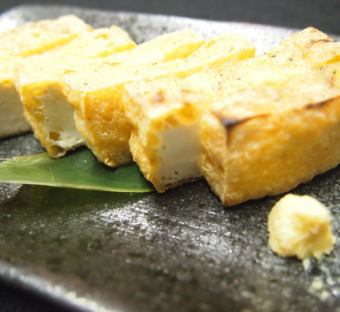 Broiled deep-fried tofu