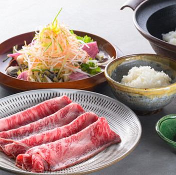 【絶品】熊本が誇るブランドあか牛を使用した逸品を様々ご用意しております